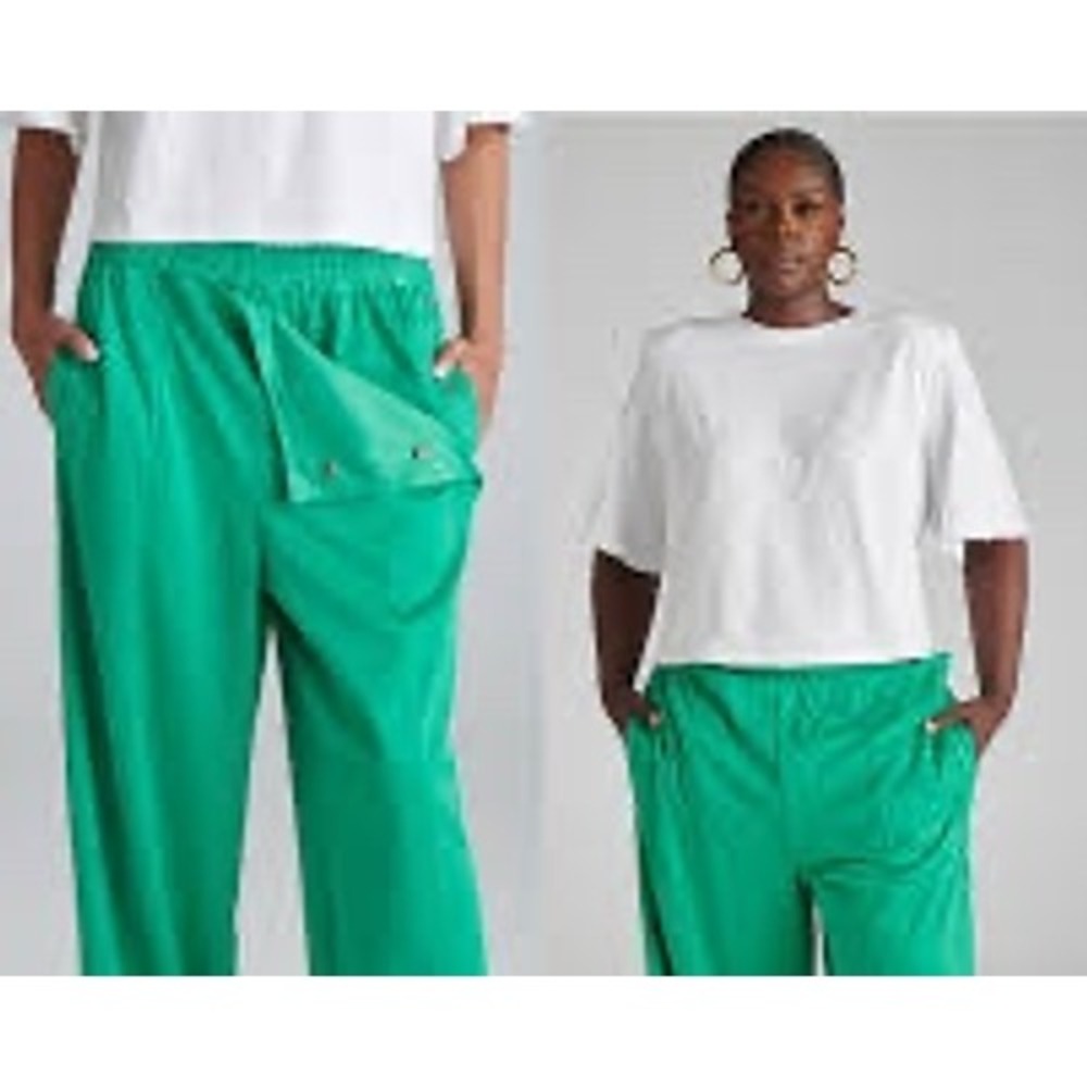 KBB by Kahlana Barfield Green Wide Leg Snap Front Track Pants Large NWT